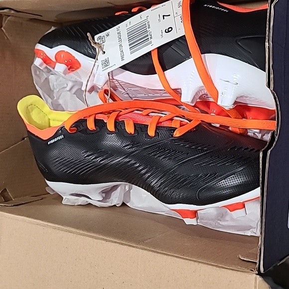 Adidas Predator 24 League Soccer Cleats - Black & Orange Size Men's 6, Women's 7 - Picture 5 of 6